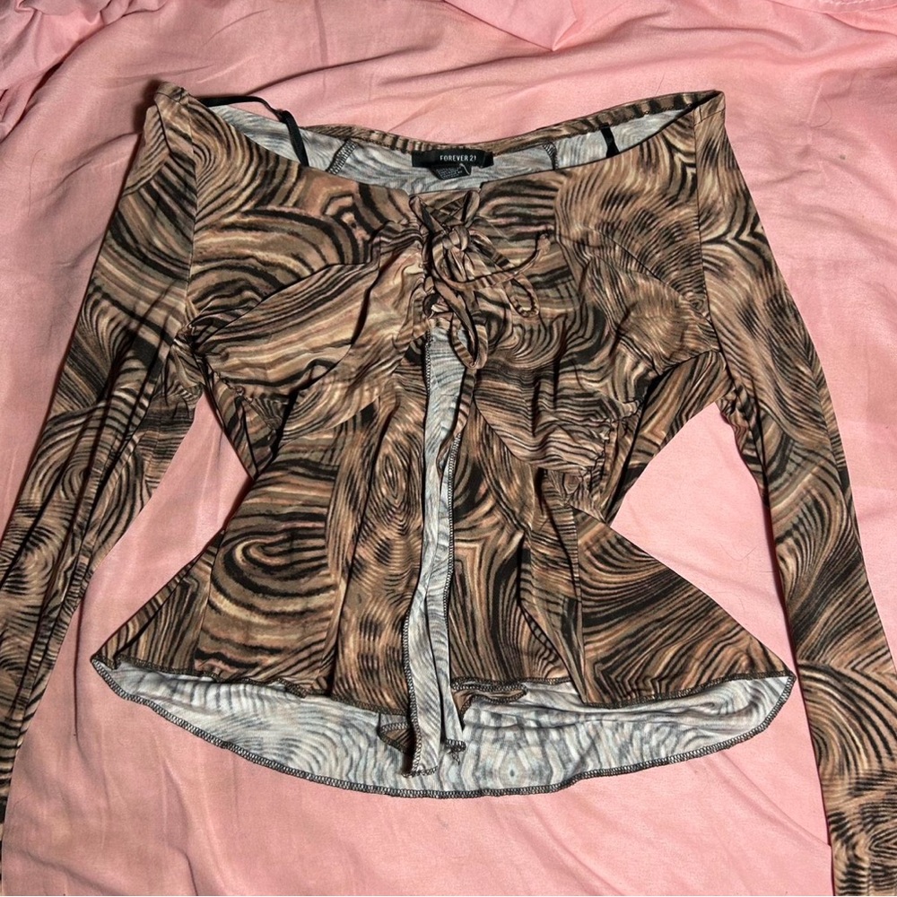brown & black swirl print crop top